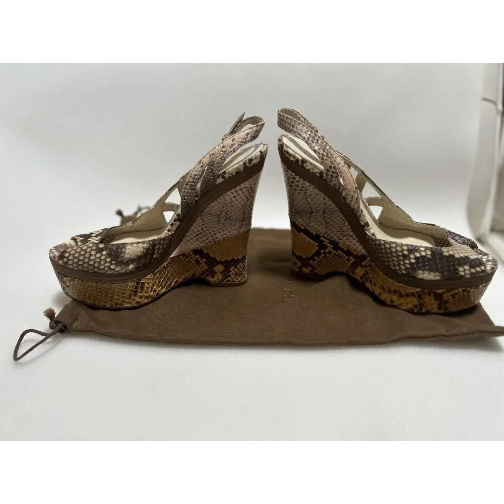 Gucci Snakeskin Wedges 38.5 EUC💛🤎